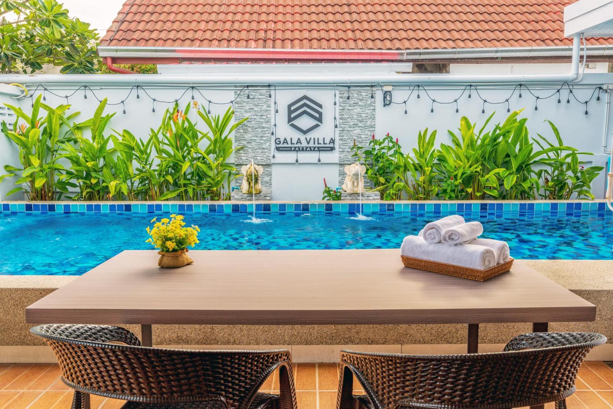 Gala Villa Pattaya Buitenkant foto
