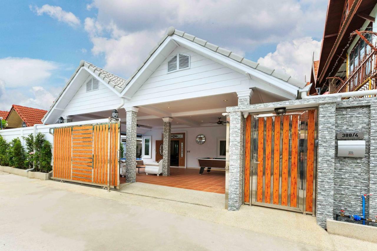 Gala Villa Pattaya Buitenkant foto
